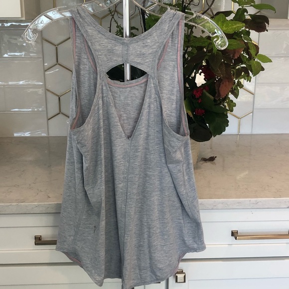 Ivivva girls tank- 14 - Picture 3 of 3